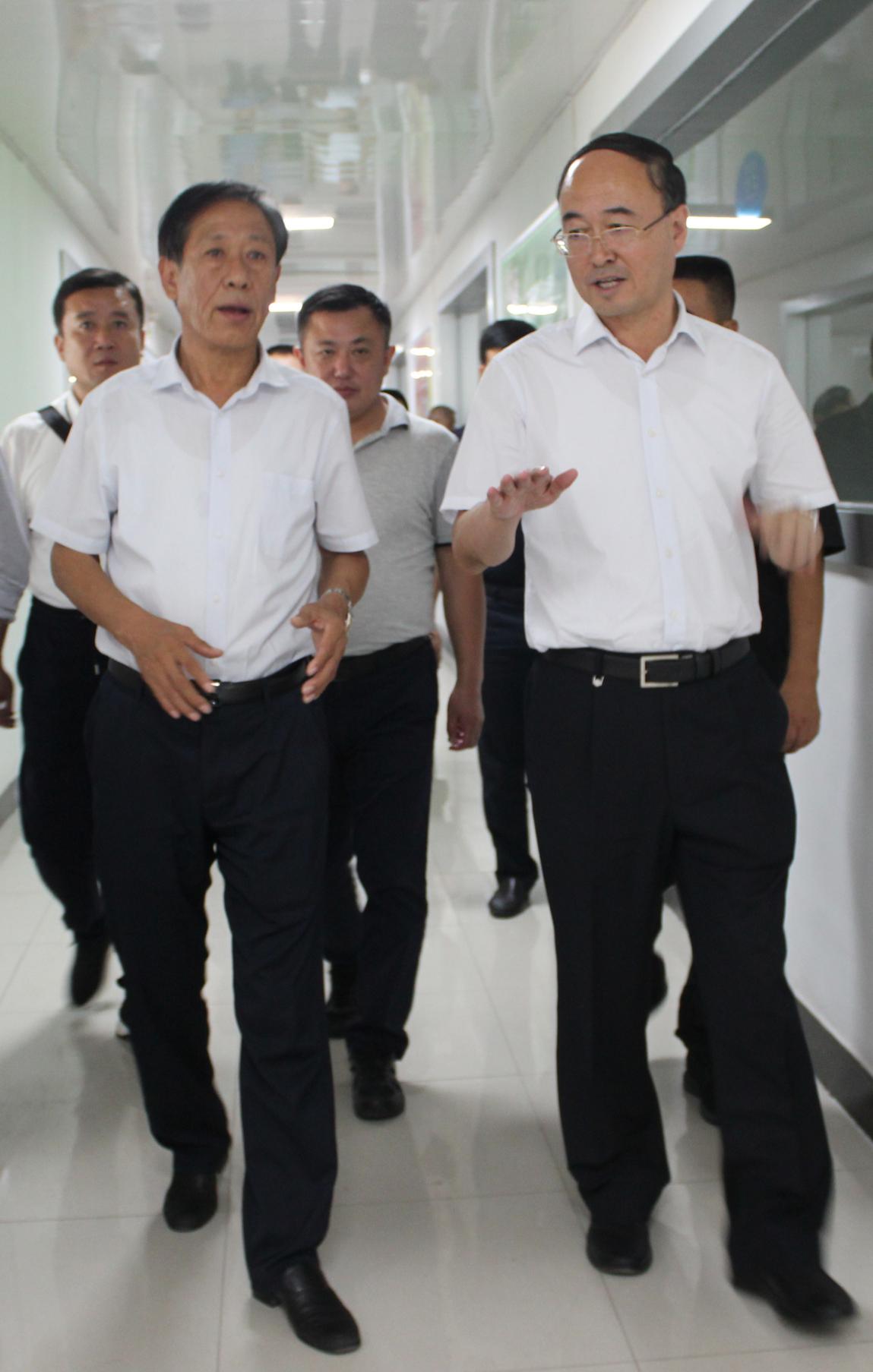 陜西米脂縣縣長一行到我司參觀調研